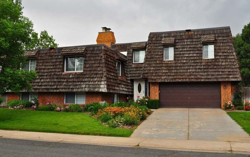 Mansard Roof Homes
