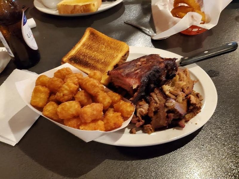 13 Wisconsin BBQ Spots Still Smoking Meat The Traditional Way - Decor Hint Timeline Saloon & BBQ