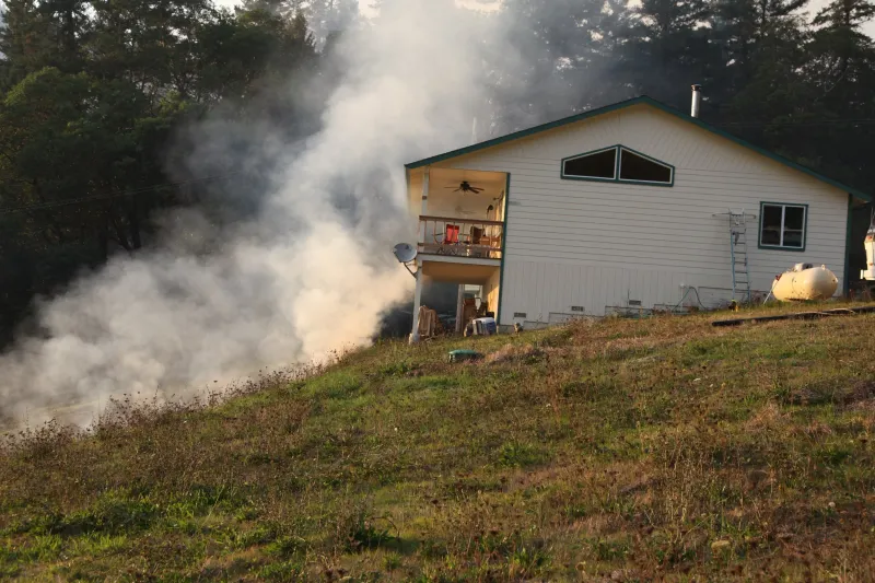 15 New Mexico Home Styles That Could Be Risky Bets For Value By 2026 - Decor Hint Homes in Wildfire-Prone Areas Without Mitigation