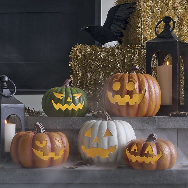 Lanterns With Glowing Pumpkin Faces