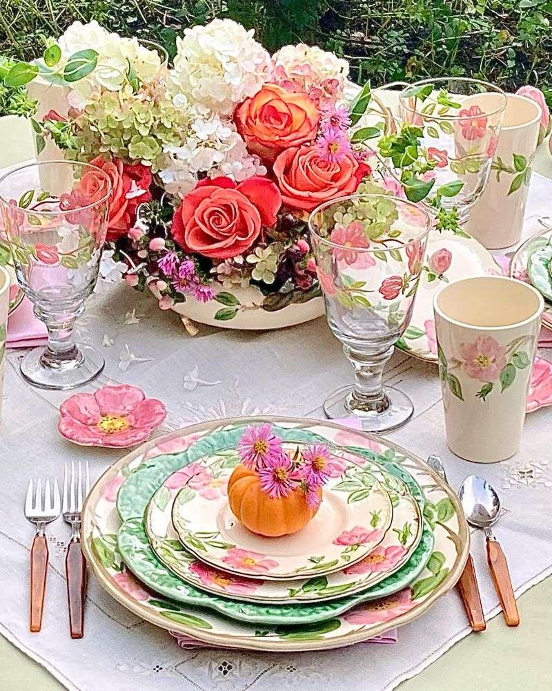 10 Vintage Dishware Patterns That Never Go Out Of Style In Ohio - Decor Hint Franciscan Desert Rose