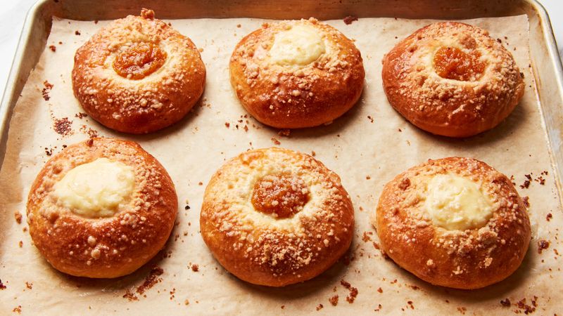 30 Comfort Foods In Texas Everyone Grew Up With - Decor Hint Kolaches