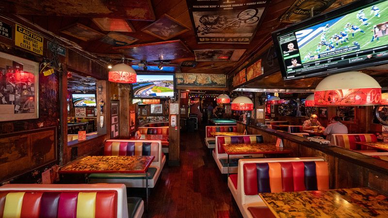 Barney’s Beanery, West Hollywood