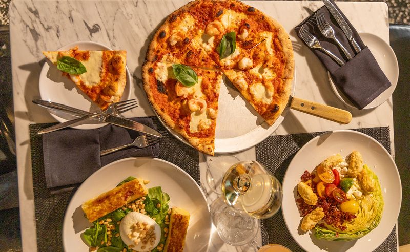 21 Pennsylvania Italian Restaurants That Will Surprise You - Decor Hint Lombardo's Restaurant, Lancaster