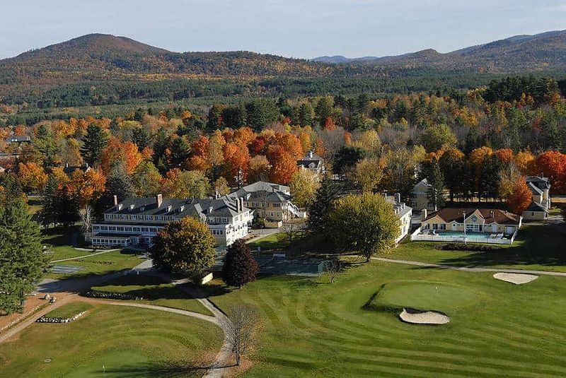Bethel: A Mountain Village Painted In Autumn