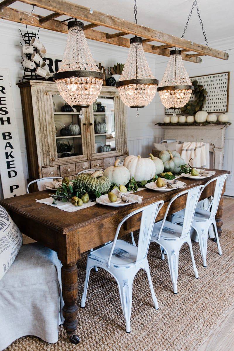 Top Antique Rarities Georgia Collectors Are Racing To Find - Decor Hint Rustic Farmhouse Tables