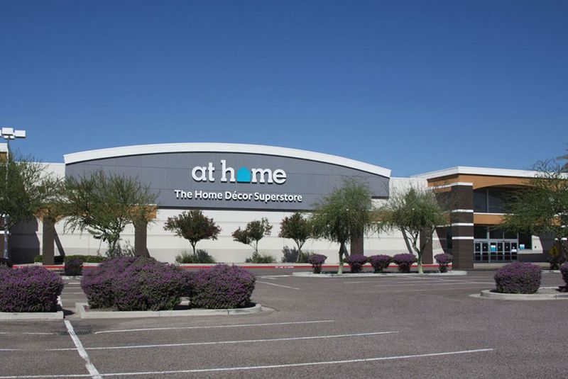 How The Closure Affects Arizona Shoppers