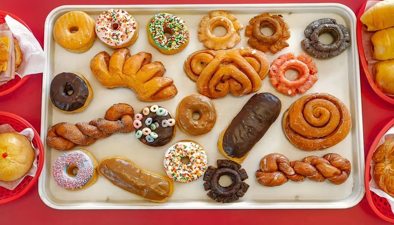 11 Arkansas' Best Donuts To Satisfy Every Craving - Decor Hint Love's Donuts Of Cabot - Cabot