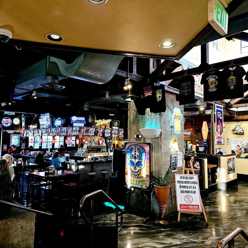 14 Fish Fry Restaurants That Make New Mexico Delicious - Decor Hint Farley's – Roswell, Roswell