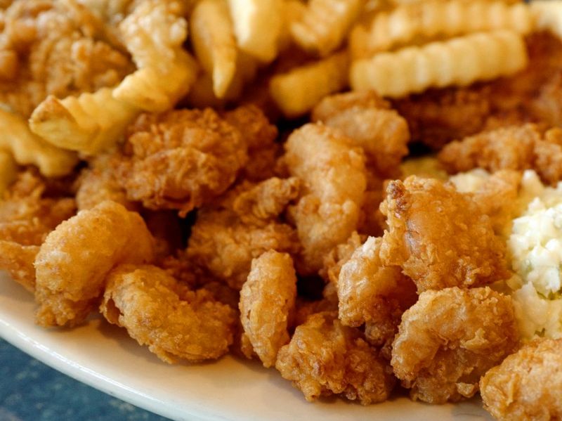 10 Can't-Miss All-You-Can-Eat Seafood Spots In Georgia For Unlimited Plates - Decor Hint Calabash Seafood Hut - Macon