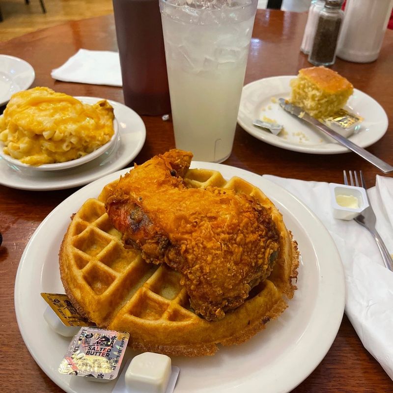 15 New York Catfish Restaurants Locals Swear Serve The Best Bayou Bites - Decor Hint Amy Ruth's