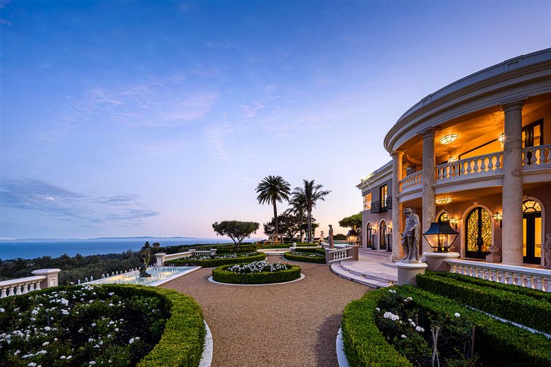 International Buyers Are Flooding In