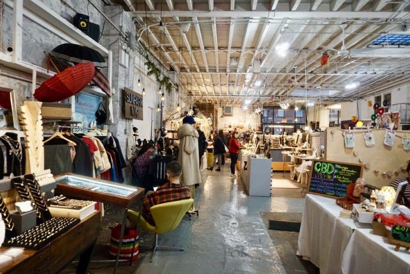 14 New York Craft Fairs Every Maker Should Visit At Least Once - Decor Hint Artists & Fleas - Brooklyn/Manhattan