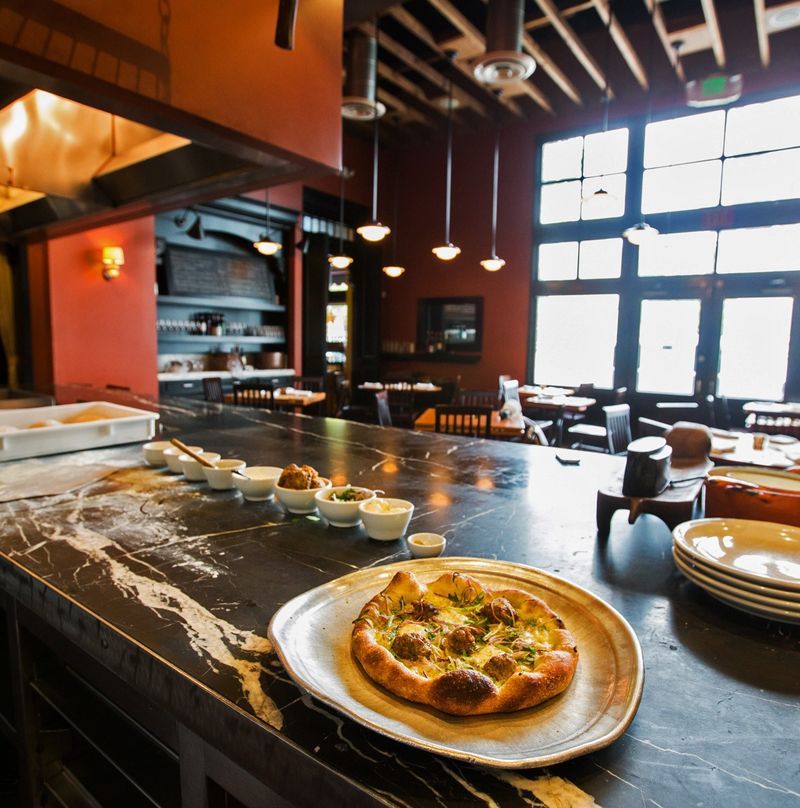 Italian Restaurants In Los Angeles Everyone Should Try - Decor Hint Pizzeria Mozza