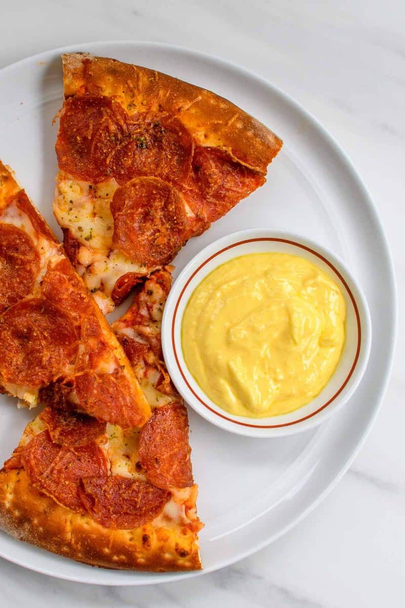 Insider Secrets To Make Your Papa Johns Order Bursting With Garlic Goodness - Decor Hint Mix Garlic Sauce With Ranch For Ultimate Dip