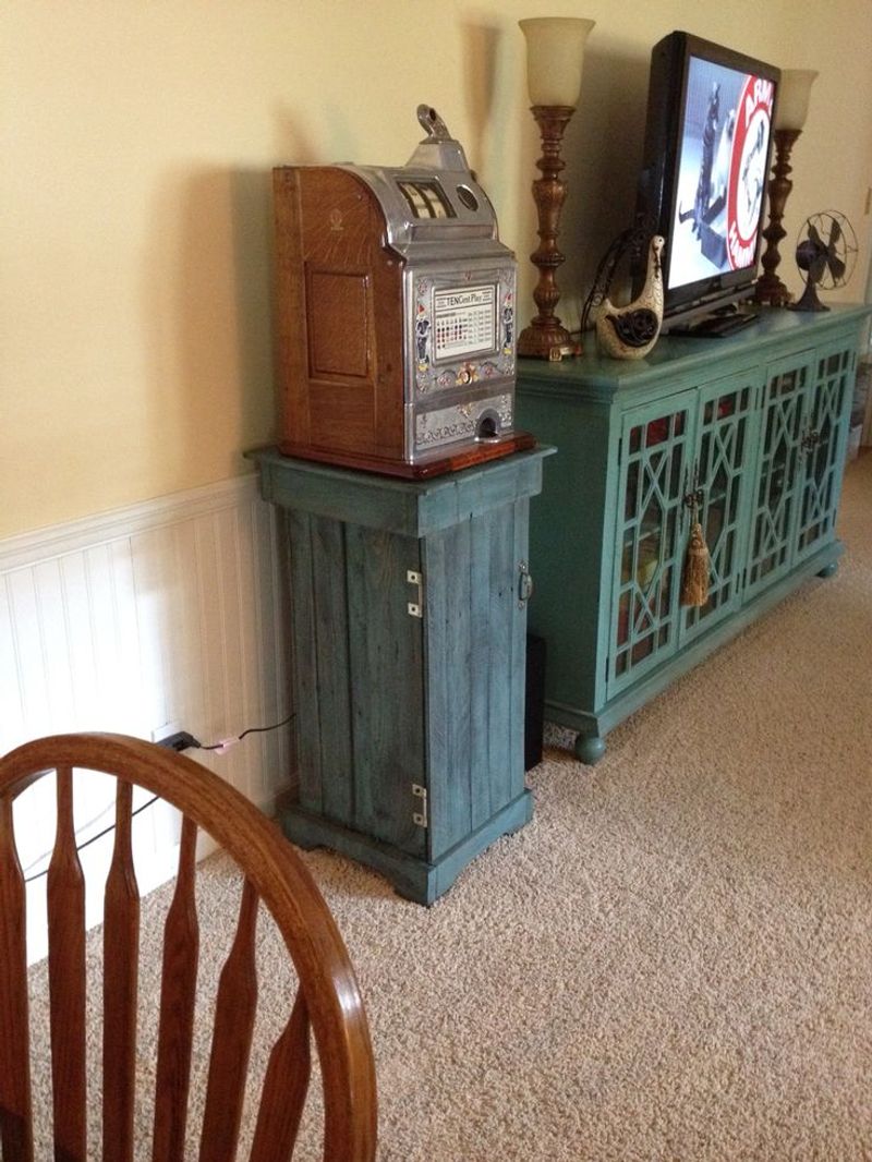 Nevada Collectibles To Watch For Rising Value And Popularity - Decor Hint Vintage Wooden Slot Machine Cabinets Repurposed As Furniture