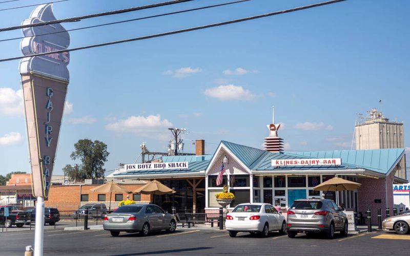 11 Timeless Virginia Restaurants That Prove Great Food Doesn't Have To Be Pricey - Decor Hint Klines Dairy Bar