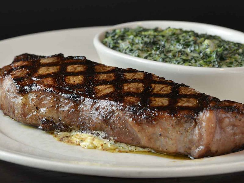 12 Tennessee Waterfront Restaurants So Beautiful The Meal's Just A Bonus - Decor Hint The Chop House