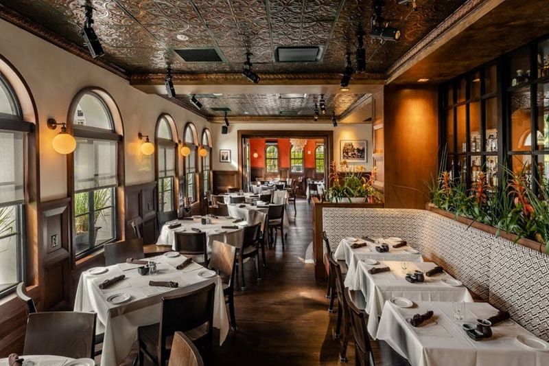 Your Guide To The Hottest Restaurants In West Palm Beach - Decor Hint Lola 41, West Palm Beach