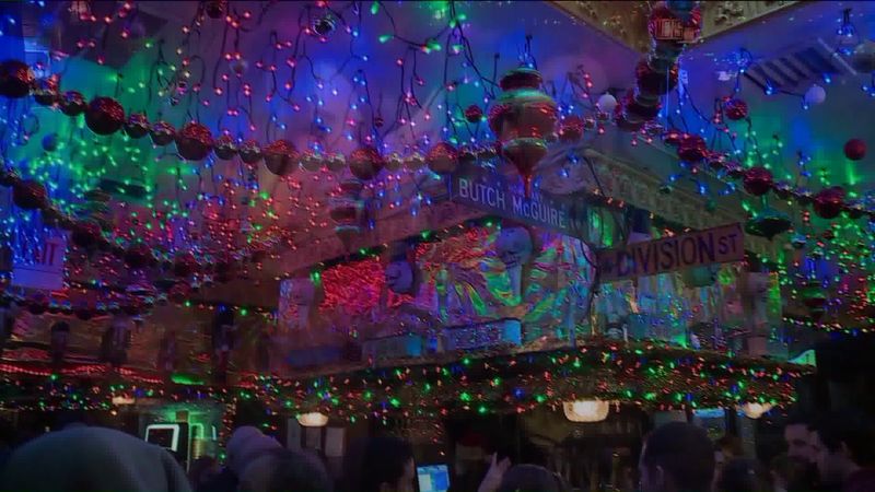 Butch McGuire's: Chicago's Christmas Pub Pioneer