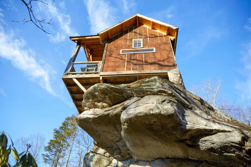 Raven Rock Tree House - Fletcher, NC