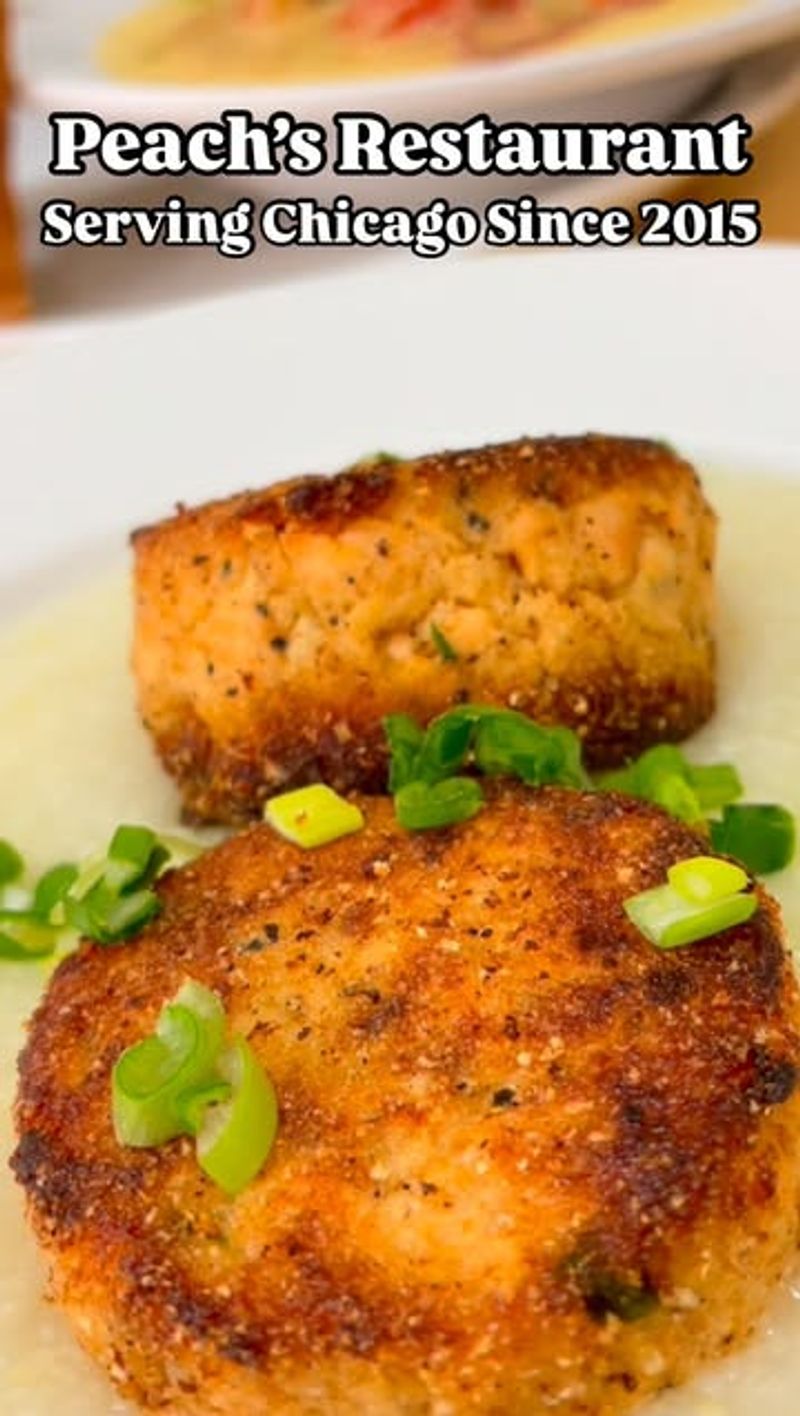 12 Illinois Restaurants Proving Fried Chicken Is Still King - Decor Hint Peach's Restaurant