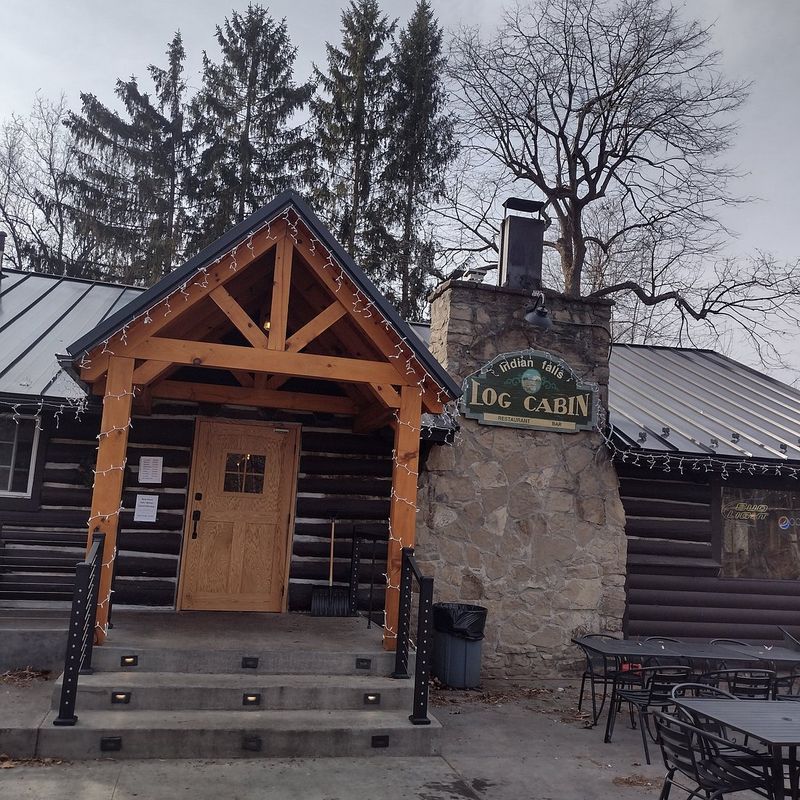 The Log Cabin, Lancaster