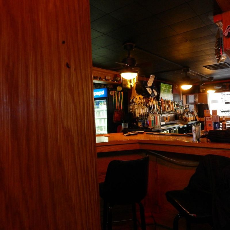 15 New York's Must-Try Fish Fries That Define Friday Tradition - Decor Hint Witter's Sports Bar & Grill, North Tonawanda