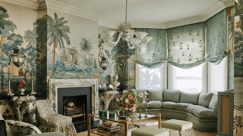 12 Pennsylvania Furniture Styles Homeowners Are Embracing Again In 2026 - Decor Hint Victorian Revival Pieces