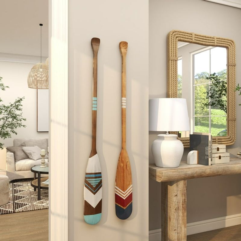 Lakeside Entry with Canoe Paddle Storage
