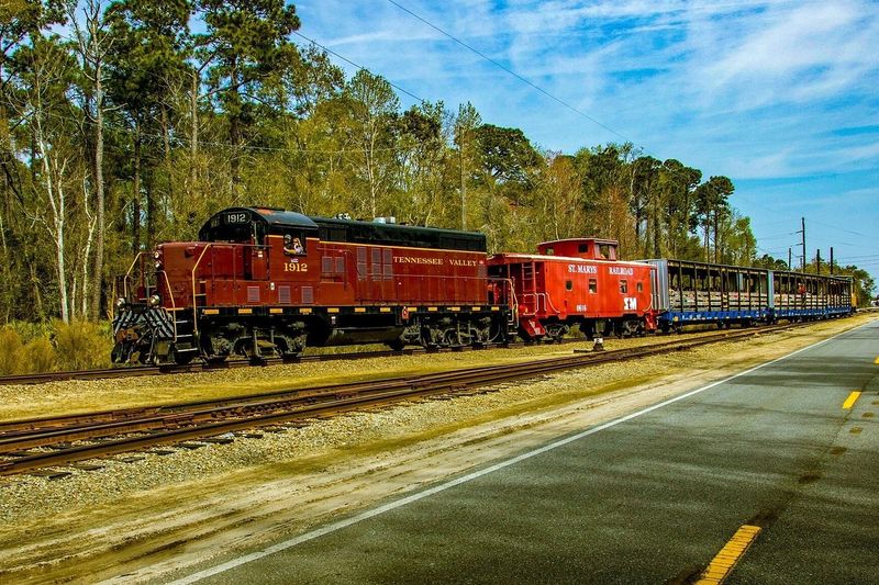 All Aboard! 12 Scenic Train Trips Across Georgia Worth Taking - Decor Hint Georgia Coastal Railway, Kingsland