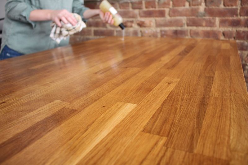 The Right Way To Erase Countertop Stains By New Jersey Homeowners - Without Damaging The Surface - Decor Hint Wood & Butcher-Block