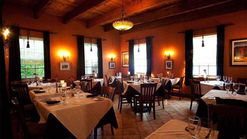 15 Hidden Gem Italian Spots In Florida That Thrive Without Ever Running An Ad - Decor Hint Bella Vita Ristorante - St. Augustine
