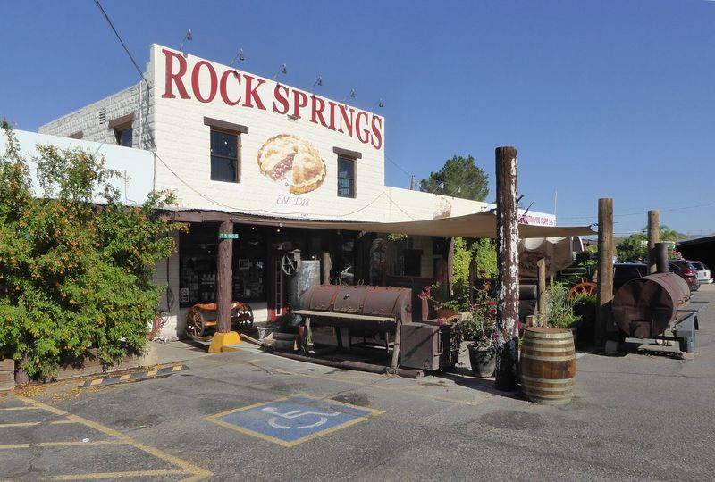 Delightful Arizona Country Restaurants With Big Flavor - Decor Hint Rock Springs Cafe, Black Canyon City