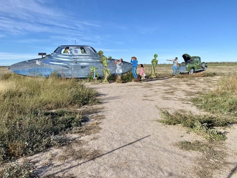 10 Forgotten Funlands In New Mexico Slowly Fading Beneath The Desert Sky - Decor Hint Roswell's UFO-Themed Mini Park