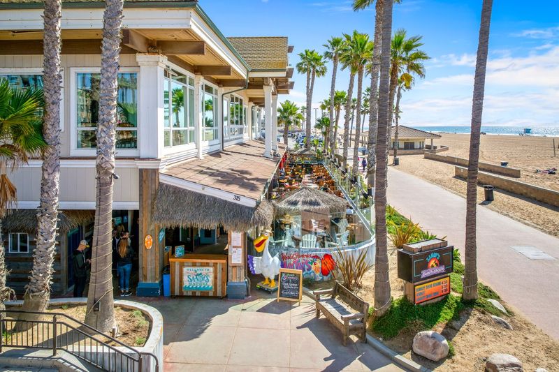 Crispy Catfish At Its Best: 10 California Fish Shacks You Need To Visit - Decor Hint The Shrimp Shack, Huntington Beach