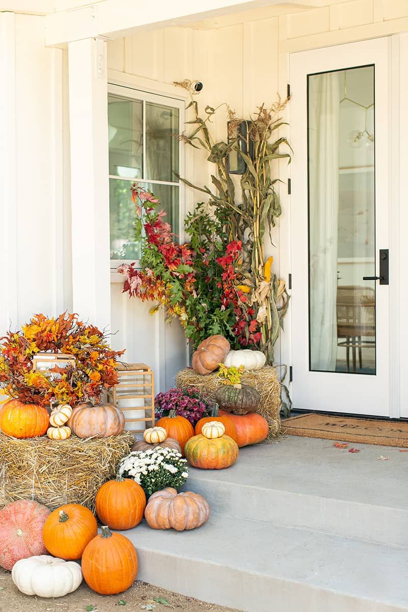 Autumn Home Decoration Ideas For Homes In New York - Decor Hint Corn Stalks and Hay Bales Outside