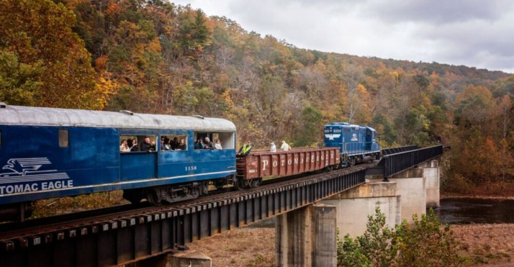 See West Virginias Canyon Blaze With Fall Color Aboard This Train - Decor Hint