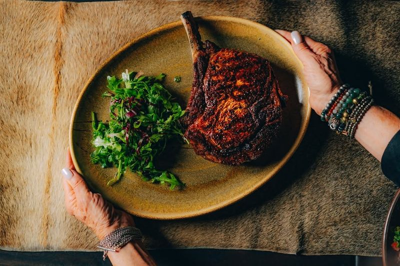 One Of America's Most Charming Restaurants Is In Arizona - Decor Hint Seasonal Menus And Special Events