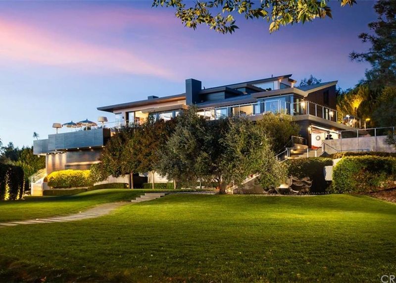 Hidden Underground Disco Mansion – Corona del Mar, California