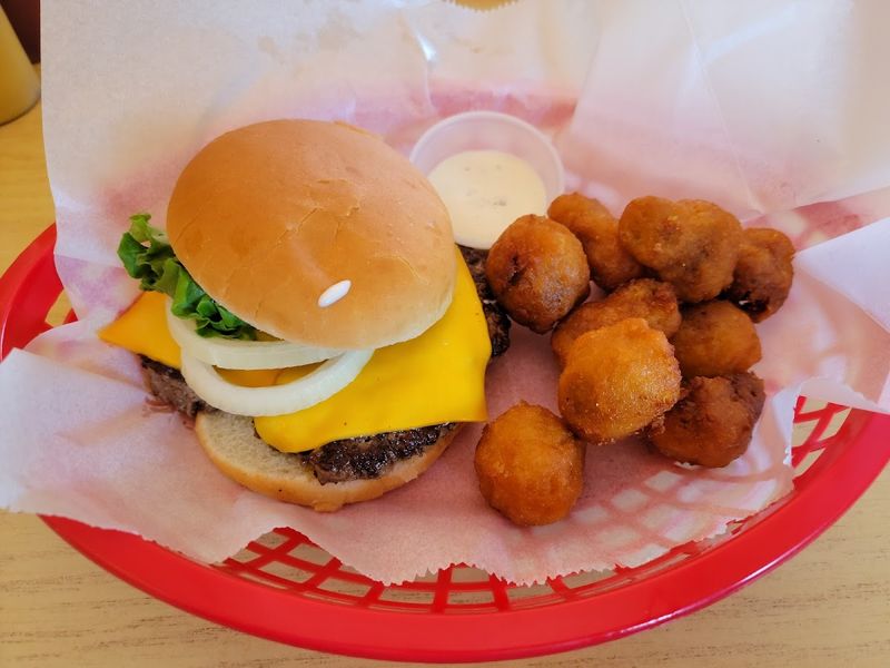 20 Illinois Small-Town Dining Destinations That Delight Every Time - Decor Hint Ned's Shed, Vienna