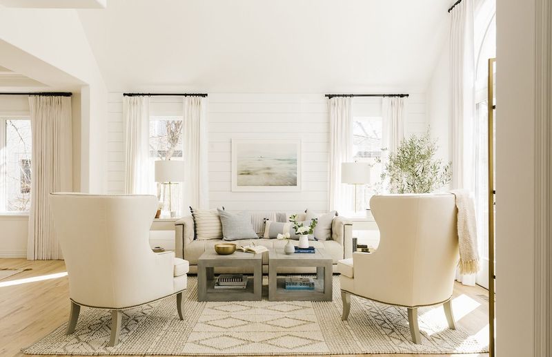 These Paint Colors Keep Massachusetts Homes Looking Fresh All Year - Decor Hint Benjamin Moore – White Dove