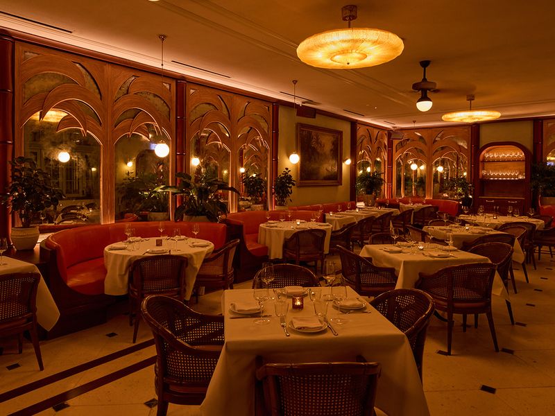 Florida Restaurants You'll Wait Weeks To Dine At, But Won't Regret It - Decor Hint Sunny's Steakhouse, Little River, Miami