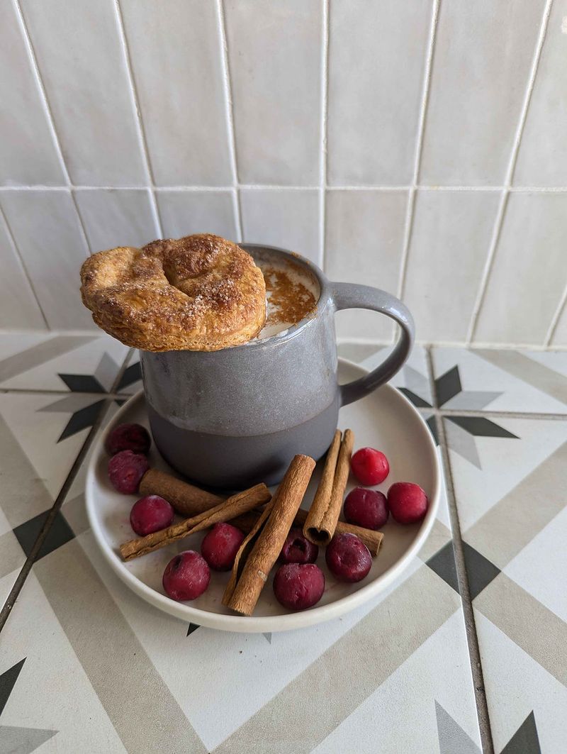In Casera Cafe & Bakery In Milwaukee, Wisconsin, The Cozy Ambiance Meets Incredible Flavor - Decor Hint The Art Of Coffee And Perfect Pairings