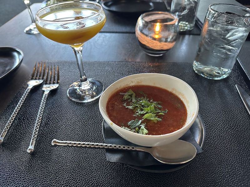 One Of America's Most Charming Restaurants Is In Arizona - Decor Hint Beverage Pairings
