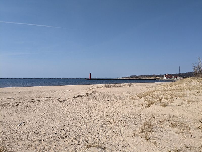 Pere Marquette Beach