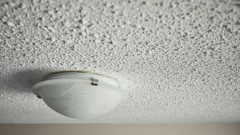 10 Things California Home Builders Quietly Regret Adding - Decor Hint Popcorn Ceilings Everywhere
