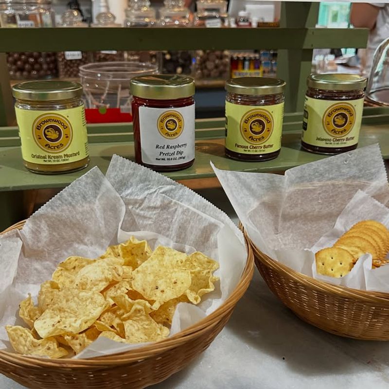 Brownwood Acres Farm Market, Eastport