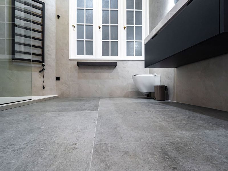 Nevada Homeowners Drive Across Town To Avoid Repeating These Bathroom Mistakes - Decor Hint Wrong Flooring Choices for Wet Areas