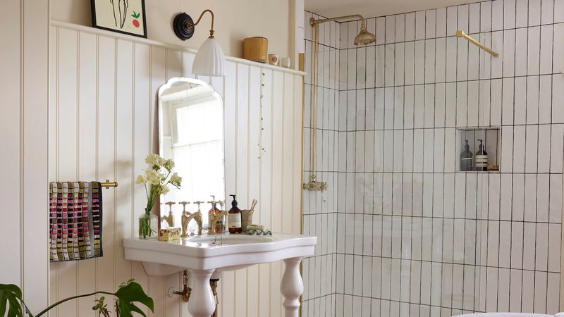 13 Costly Bathroom Design Mistakes Pennsylvania Homeowners Wish They Could Undo - Decor Hint Choosing Trendy Tile That Dates Quickly